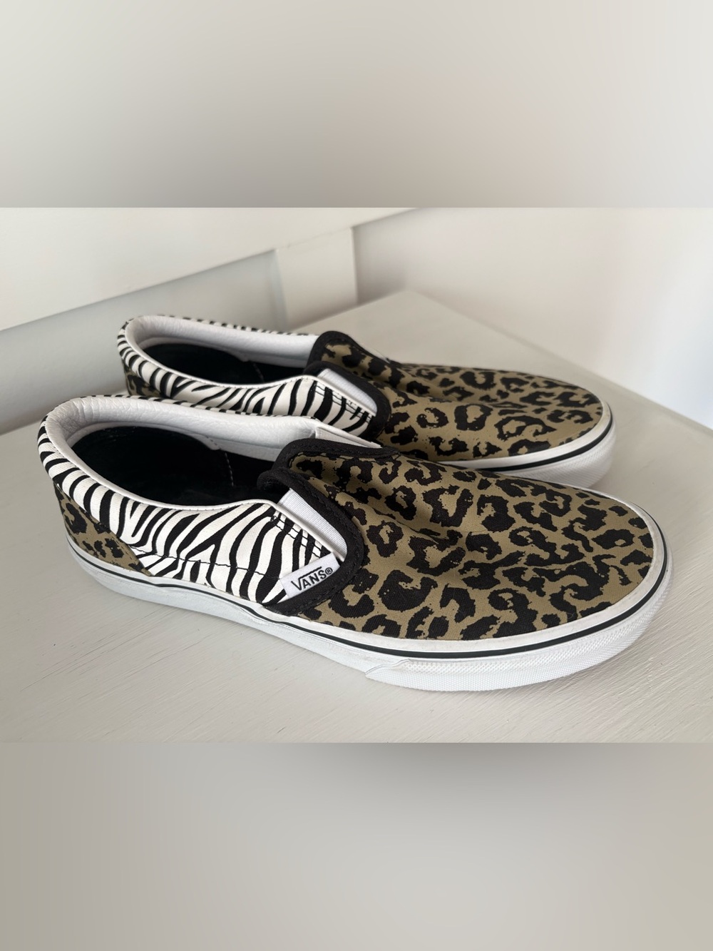 VANS Classic Leopard & Zebra Slip-on Sneakers NEW